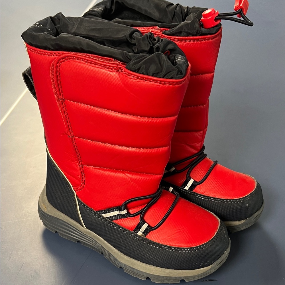 Lands' End Kids Red and Navy Snow Boots